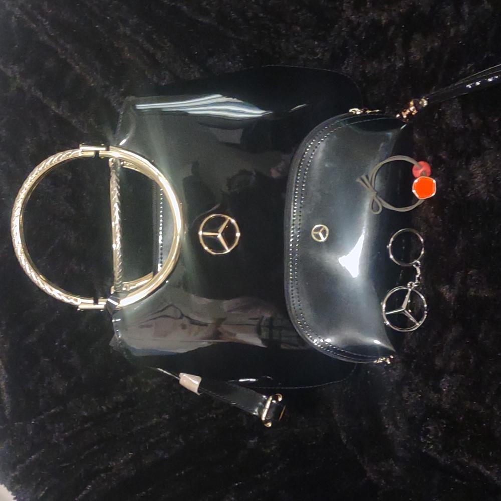 Authentic Mercedes Benz Handbag w/keychain and wallet